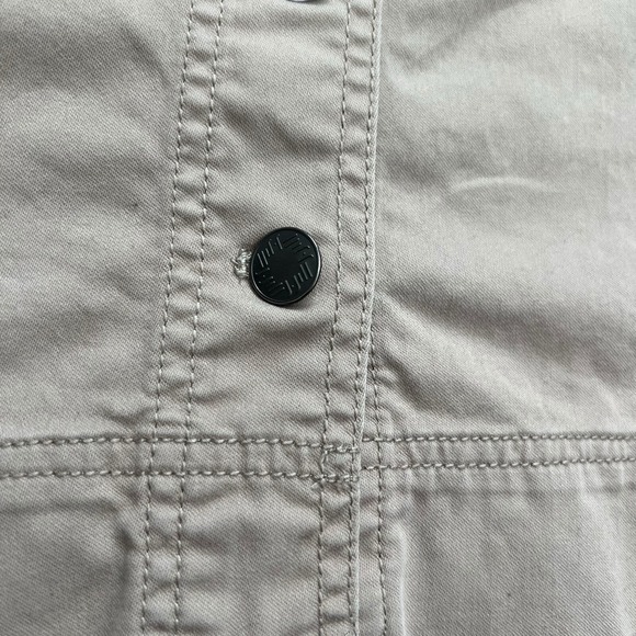 J. Jill Button Front Khaki Straight Skirt Womens Size 14 Stretchy Knee Length - Picture 4 of 4